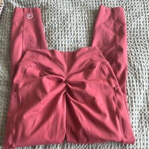 BOMBSHELL SPORTSWEAR LEGGINGS